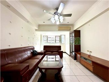 河畔社區台北水都四房｜新北市汐止區工建路