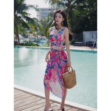 新款比基尼分體三件套性感聚攏小胸高腰顯瘦裙式溫泉沙灘游泳衣女