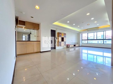 顏圻恩-專任-春園藝術廣場四房車文化國小復旦中學｜桃園市平鎮區復旦路二段