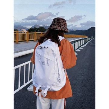 MYE潮牌雙肩包輕量化男出游情侶旅游登山背包大容量學生電腦包女