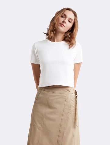 Calvin Klein Cooling UV 貼身版型 T 恤