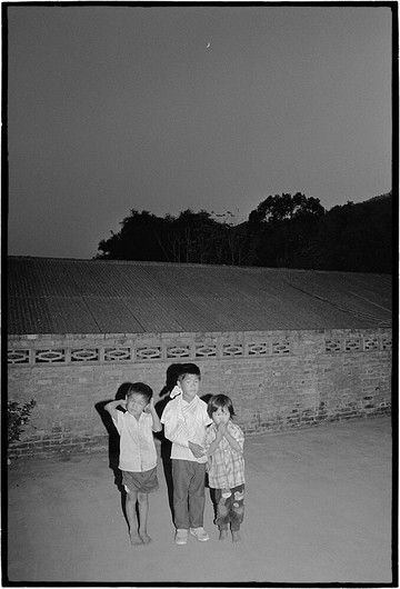 【陳輝龍《重翻照相簿子》】1986 草屯 Caotun