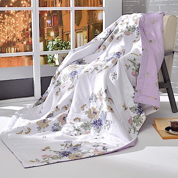 【Great Living格蕾寢飾】義大利La Belle 紫漾花開 純棉涼被(5x6.5尺)