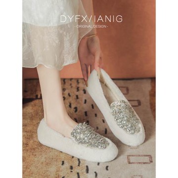 2024年秋冬新款溫柔氣質水鉆外穿毛毛鞋加絨保暖一腳蹬軟底豆豆鞋