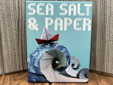 【桌遊侍】 海鹽折紙 繁體中文版《免運.再送充足牌套》 實體店面快速出貨 海鹽與紙.海洋.手牌管理.輕策略.休閒桌遊
