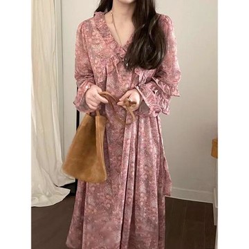 韓國chic秋季溫柔氣質V領泡泡袖拼接木耳邊寬松長款碎花連衣裙女