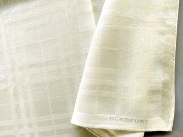 Burberry 古董手帕 織紋格紋圖案 18.5 x 18 英吋