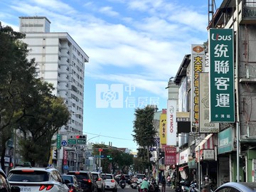 水湳經貿正中清路三角窗店霸（專任）｜台中市北屯區中清路二段