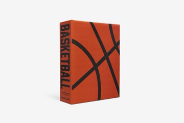 精裝書籍-Basketball: The Impossible Collection