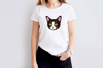 小飯糰 嚴肅小餅 白色中性短T