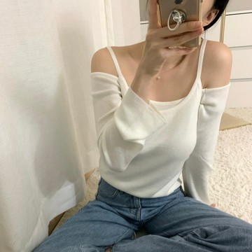 ˏˋ 𝐻𝑒𝑦 𝑆𝑝𝑟𝑖𝑛𝑔 - ̗̀ 🌷⛅️ ̖́‎韓國chic秋冬新款簡約時尚一字領+吊帶針織套裝