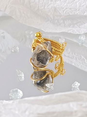 【YUE】幽焰龍戒  閃靈石× 金絲龍爪纏繞 × 黃金線編織