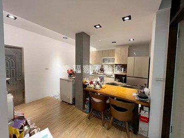 安富街大地坪超值透天｜台南市安南區安富街