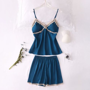 性感睡衣女夏季薄款冰絲綢蕾絲吊帶胸墊聚攏小胸韓版日系短褲套裝