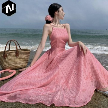 【Nico】🌸優選夏裙 溫柔顯白粉色大擺露背仙女吊帶連衣裙性感顯瘦海邊度假一字肩長裙 連衣裙 夏季款