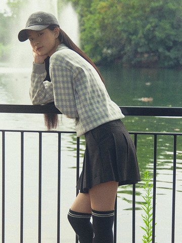 Classic Pleats Culottes Skirt (Charcoal Gray)