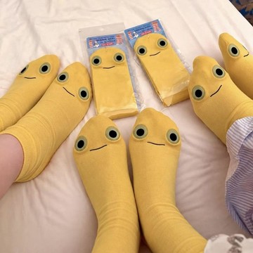 奶蛙可愛搞怪襪子女中筒襪情侶襪抽象襪子學生堆堆襪潮襪運動襪