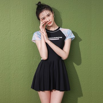 Biki.泳衣短袖連身裙式舒力M-XL二件式泳裝