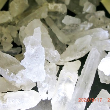 【藥魂】涅槃水晶 原礦 療癒 冰河水晶 溶蝕水晶 蝕刻 融蝕水晶 帶著強大的且古老的能量是許多身心靈同伴愛好的礦石之一