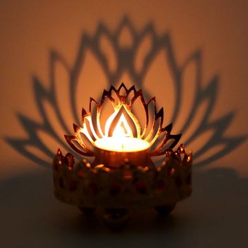 聚緣閣燭臺蓮花鏤空酥油燈彌勒佛光影合金燈座印度家用蠟燭雕花