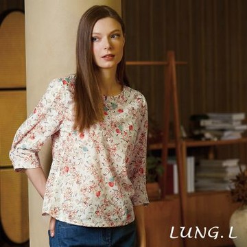 LUNG.L林佳樺 米白抽象果實印花棉質七分袖女裝上衣 LW65A