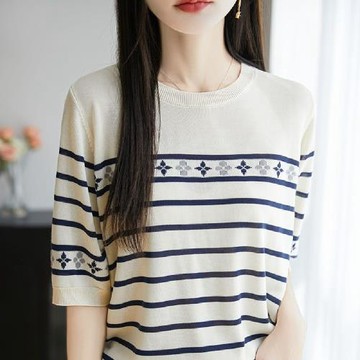 【LANNI 藍尼】★舒柔親膚印花短袖上衣(女上衣/休閒/短袖/T恤)