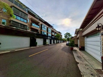 【獨】竹圍國小明星學區大成街五房雙車位電梯別墅｜高雄市岡山區大成街