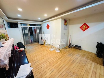 AZ03學區稀有低樓層｜新北市土城區延和路