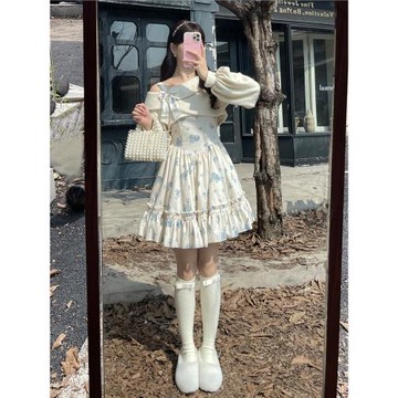 現貨趙茹兒甜美碎花燈芯絨吊帶裙公主裙小個子連衣裙仙氣露肩衛衣