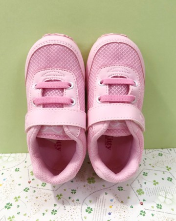 【震撼精品百貨】Hello Kitty 凱蒂貓~台灣製Hello kitty正版兒童透氣休閒鞋-粉(14~16.5號)#18756