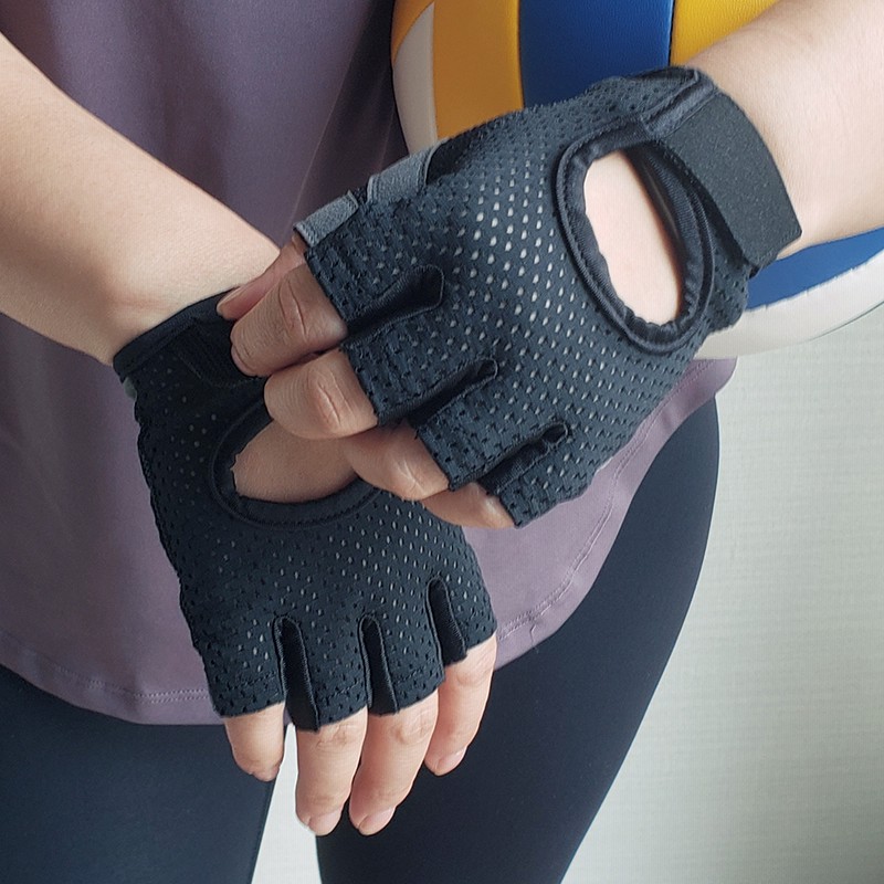 Moving Peach サイクリング用手袋 レディース 耐磨耗性 スポーツグローブ ジムトレーニングのための重量挙げの手袋 手首固定付きトレッキング 通販 Lineポイント最大1 0 Get Lineショッピング