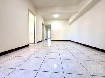 東興向上商圈首購次頂樓三房+車位｜台中市西區大進街