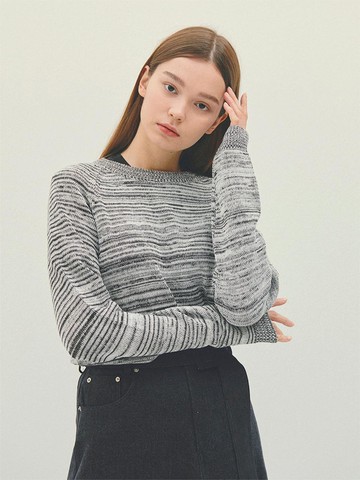 Light Grey_Gradation Raglan Knitwear-IT054