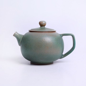 明芽窯 l 雪松灰綠釉後手壺 0404-30 H3