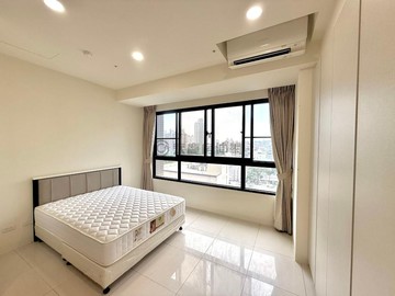 稀有釋出高鐵-新驛城兩房平車｜高雄市左營區文川路