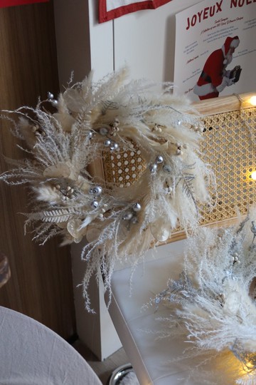 冬白羽霧 花蔓限定聖誕花圈