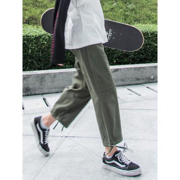 軍綠色褲子女2025新款工裝褲秋冬小個子直筒休閑束腳運動大碼女褲