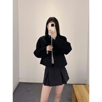 極簡COS風休閑標準版短款紐扣毛呢黑色上衣25春季新通勤女短外套