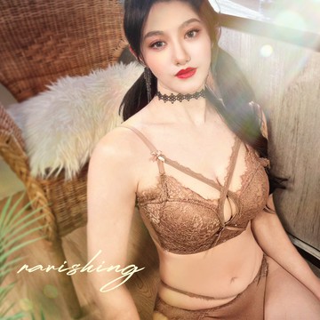 透氣下厚2.5公分乳膠杯【雙峰神話(僅上身)】(內褲須加購)-改善副乳小胸/外擴/下垂/上胸沒肉/大小胸/皆可修飾/交叉線條手捧舒適透氣無鋼圈不跑杯爆乳集中蕾絲性感內衣- 玩美維納斯 iVENUS 30~38A.B.C.D.E罩