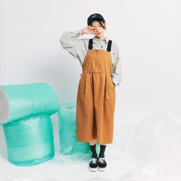 【Dailo】男孩風抽繩收腰工裝吊帶中長裙 黑 綠 黃