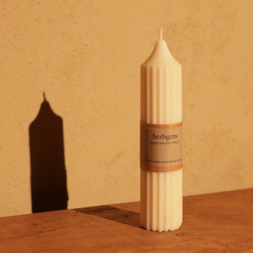 Herbgens 天然、有香味且寵物友善的蠟燭 Shape #3, 114g