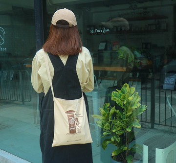 【Tote Bag】郵筒女孩 刺繡圖案 帆布斜孭袋