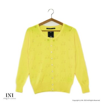 【INI】隨時穿搭、櫻桃織紋針織外套上衣．黃色