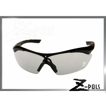 Z-POLS 【全新頂級3秒變色鏡片款】專業級TR90頂級材質 鏡腳可調 UV400超感光運動眼鏡,加碼贈多樣配件!(霧面黑)
