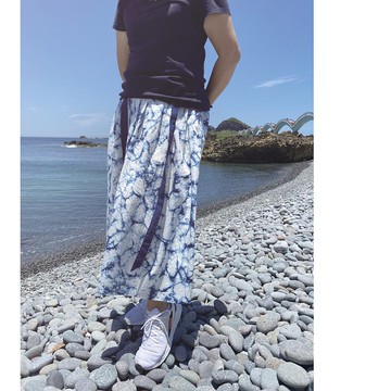 大理石紋長裙-藍染(環保數位印花)