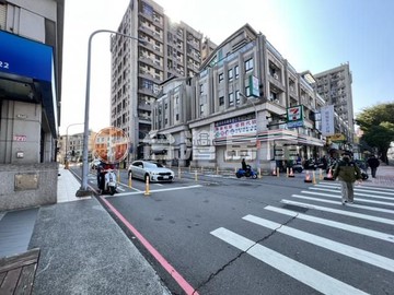 省道中華路精美歐風湯城世紀｜桃園市中壢區中華路一段