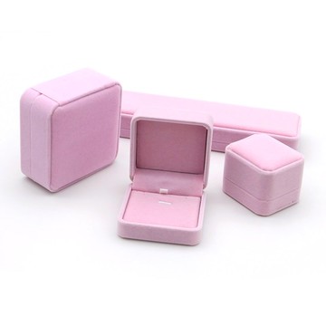 可典雅粉色布首盒戒指手手品收盒品盒包