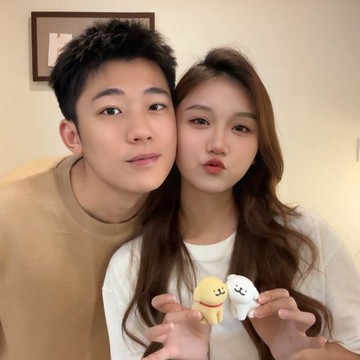 5/7🚚線條小狗快樂貼貼盲盒情侶表白生日520禮物公仔兒童玩具可愛擺件