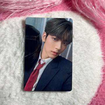 ⭐正版代購⭐TXT檔新專回歸 崔秀彬SOOBIN 機車彬 騎士彬 mini7 wvs特典卡 txt崔秀彬小卡