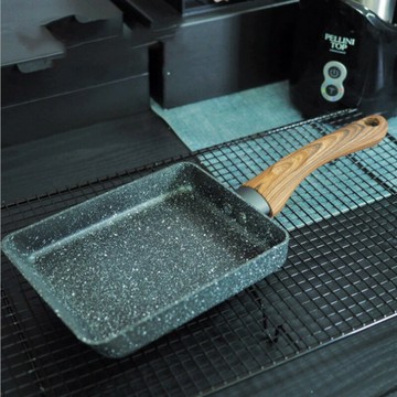 新品上市 玉子燒蛋卷厚蛋燒鍋早餐木柄麥飯石方形平底鍋燃氣電磁爐通用煎鍋 幸福驛站